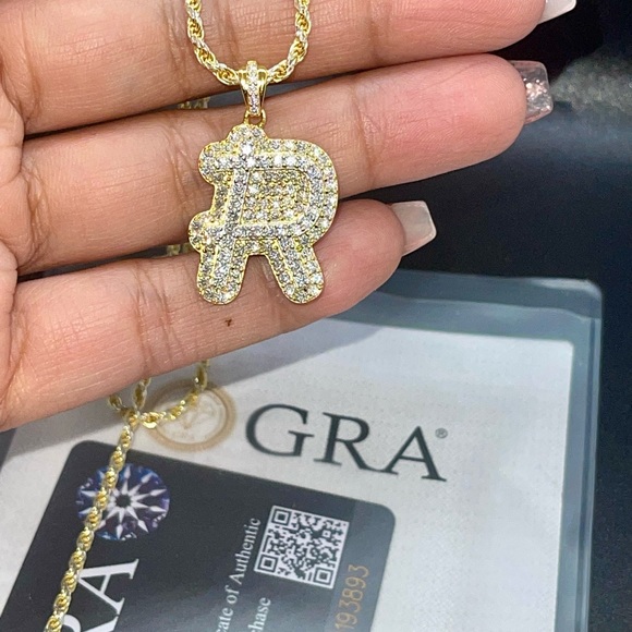 VVS GRA certified moissanite diamond R initial letter, 100% passes diamond test - Picture 3 of 9